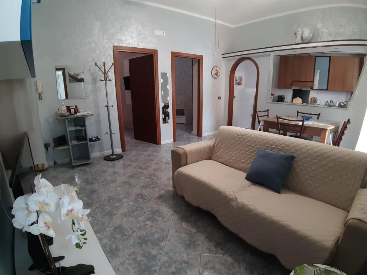 Casa Andrea Tra Napoli E Sorrento Apartment Кастеламаре ди Стабия Екстериор снимка
