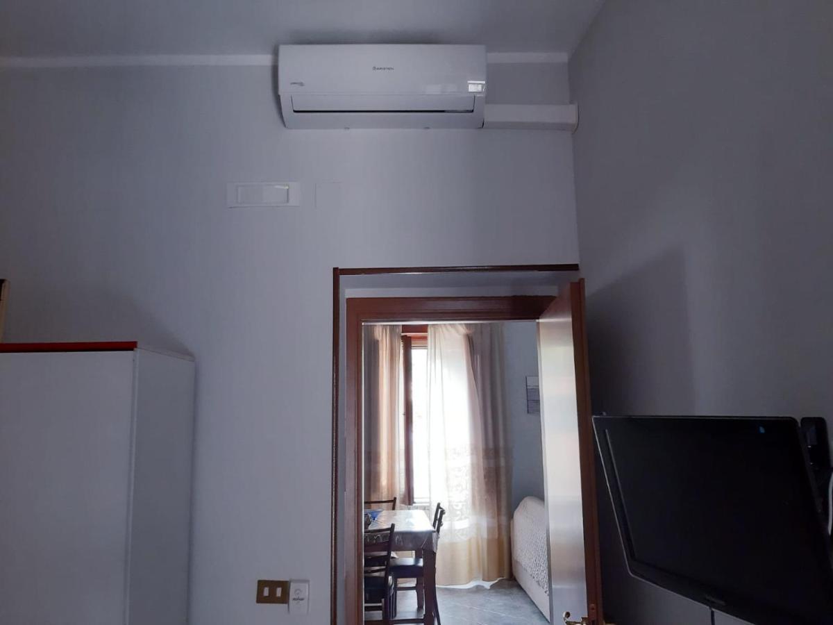 Casa Andrea Tra Napoli E Sorrento Apartment Кастеламаре ди Стабия Екстериор снимка