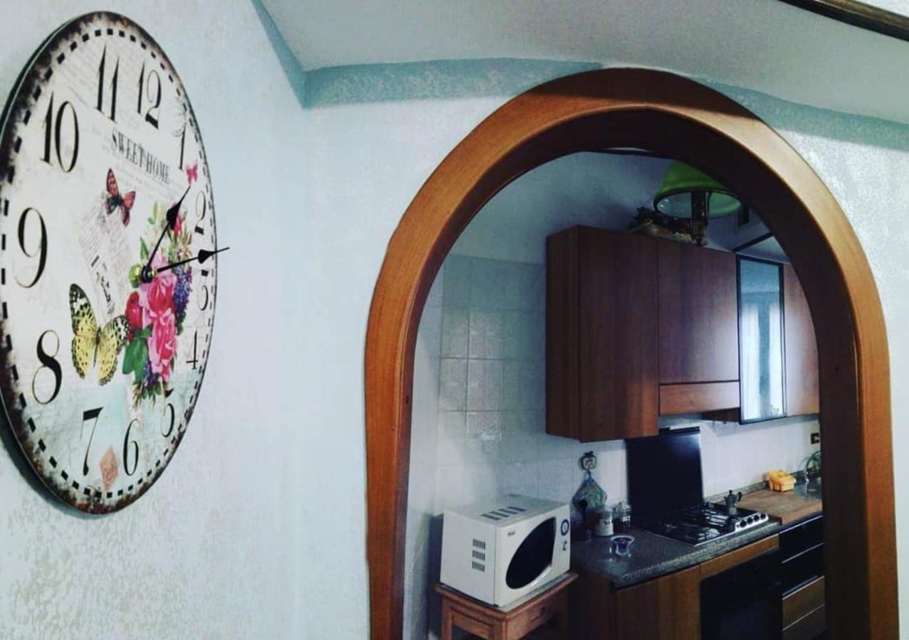 Casa Andrea Tra Napoli E Sorrento Apartment Кастеламаре ди Стабия Екстериор снимка
